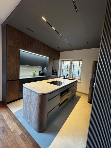 WhatsApp-Image-2025-12-24-at-133404-15ab853a70128113515